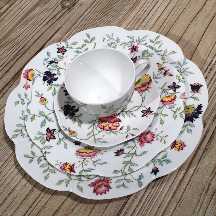 SKU# R300-NYM18153 - Adriana Tea Cup - Shape Nymphea - Size: 6 oz