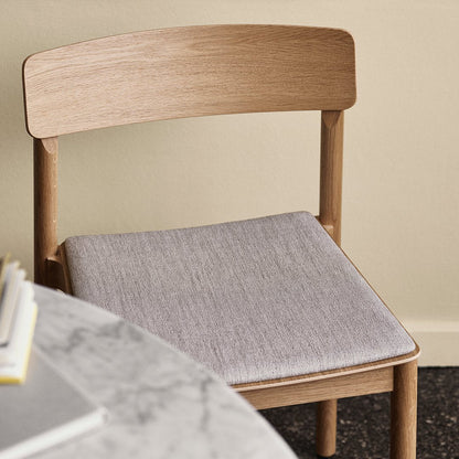 Betty TK3 Chair