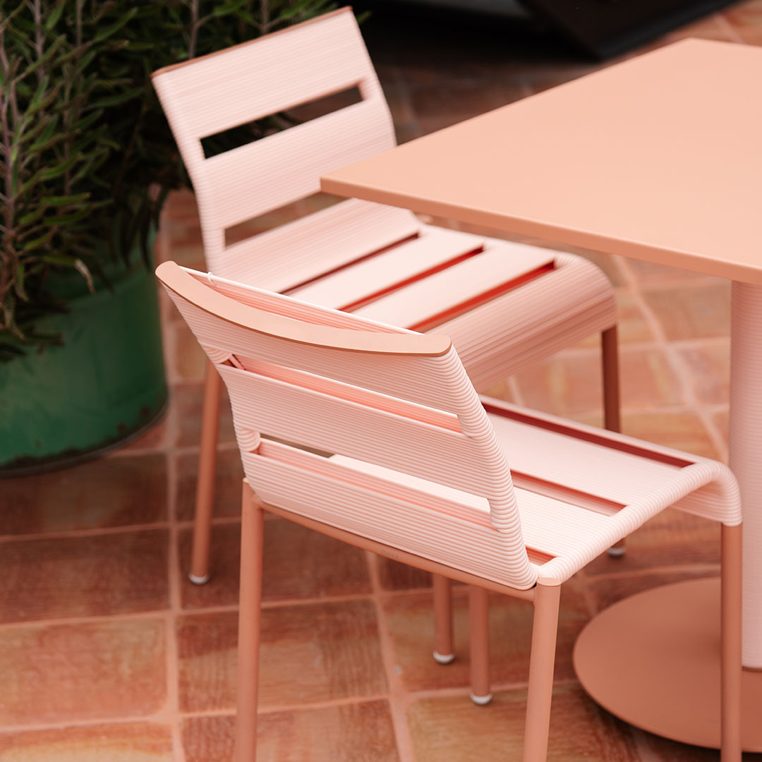 Barcelonette Outdoor Dining Table - Square