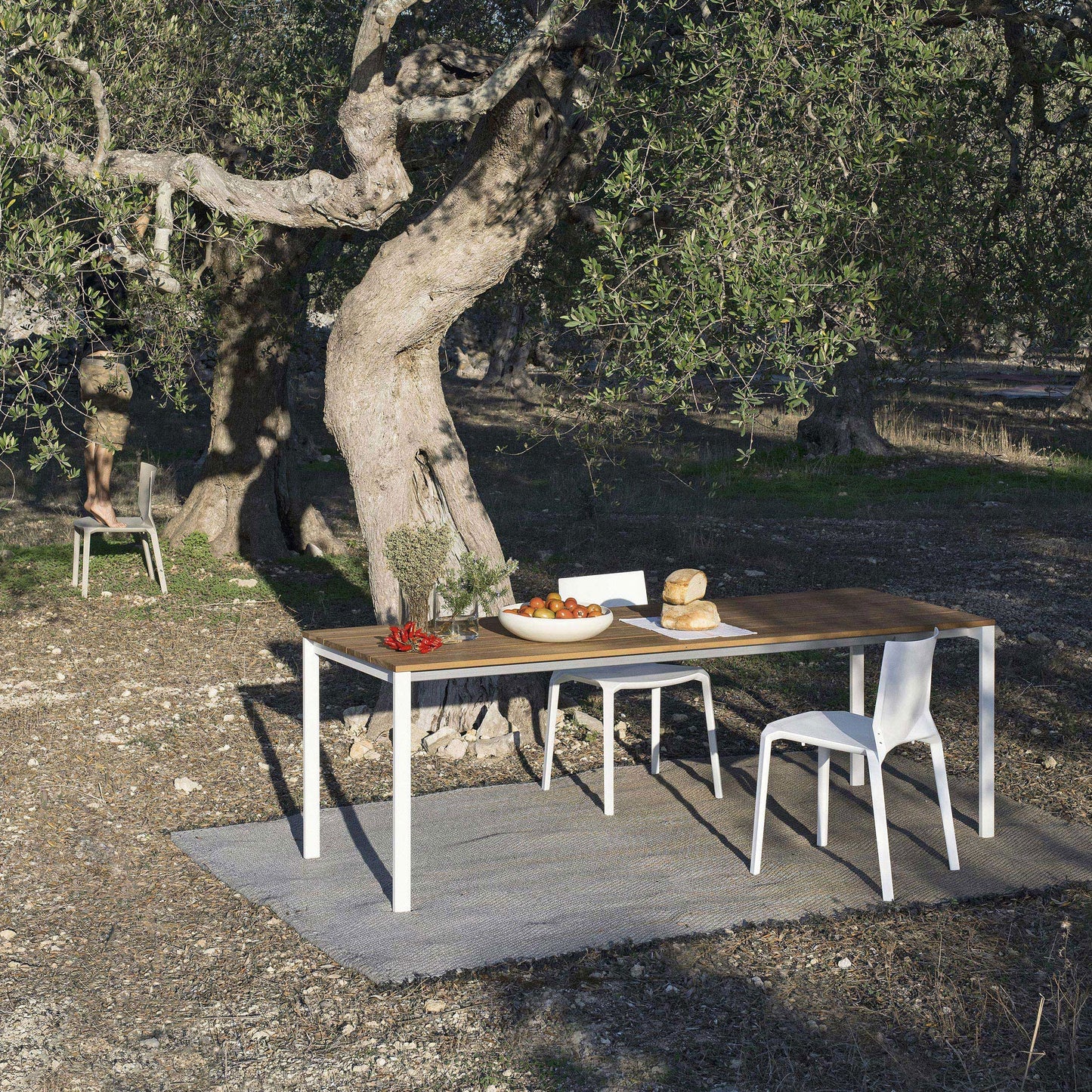 be-Easy Slatted Outdoor Dining Table