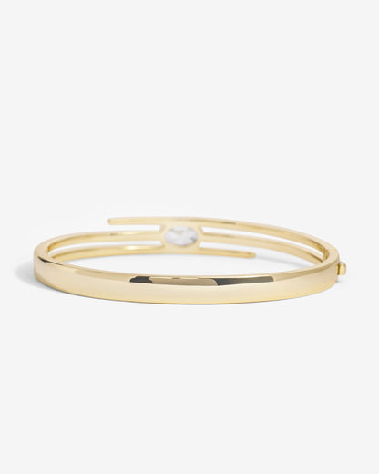 She's on Point Lasso Cuff - Gold|White Diamondettes