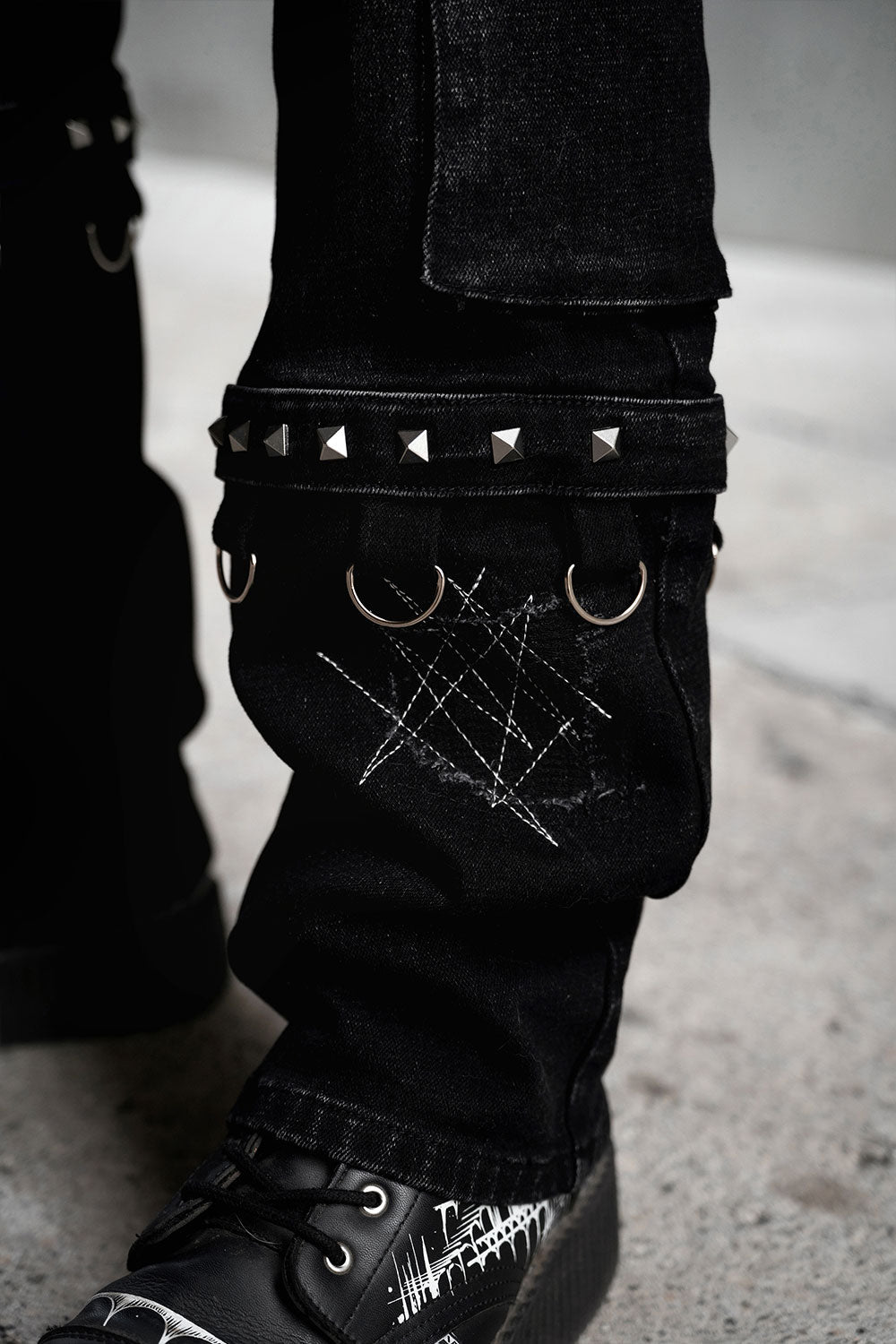 Asylum Scratches Pierced Cargo Pants [Unisex]