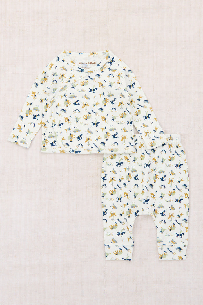 Baby Wrap Set in Marzipan Circus