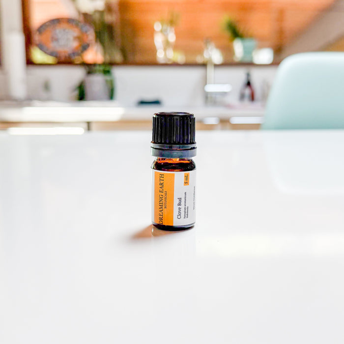 Clove Bud Essential Oil