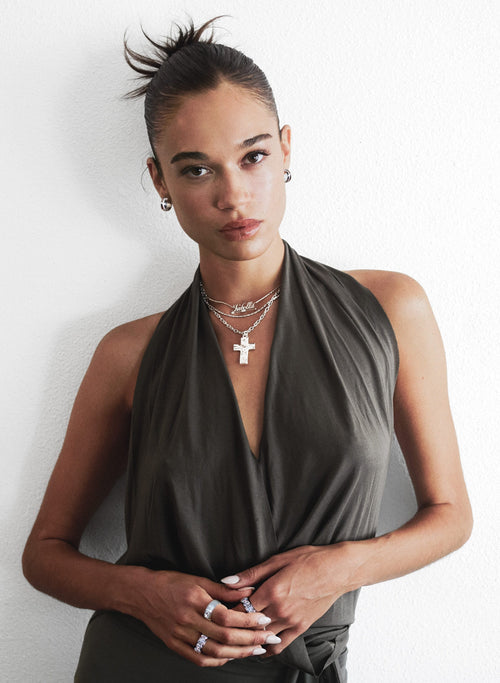 Icon Cross Necklace in Silver