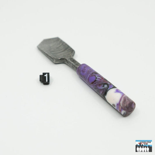 Damascus HK Resin Shovel Dabber - Premium Craftsmanship: Enhance your dabbing setup, Resin Shovel Dabber, Damascus HK Knives, Functionality with Artistry, Handcrafted with Unique Resin Design, Premium Damascus Steel, Ergonomic Shovel Shape, Effortless Scooping and Handling, Durable Construction, Long-Lasting Performance, Perfect for Those Who Value High-Quality, Artistic Tools.