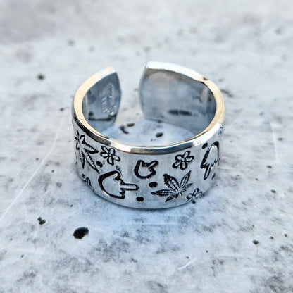 Hemp Leaf Middle Finger Ring - Marijuana Leaf Silver Ring Salt and Sparkle