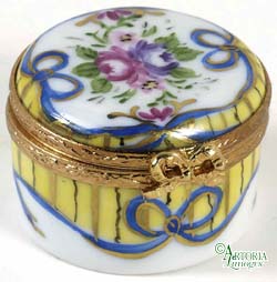 SKU# 7685 - Small Round Box Recamier Jaune