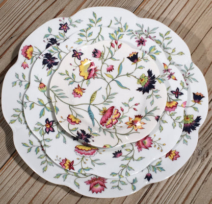 SKU# B280-NYM18153 - Adriana Dinner Plate - Shape Nymphea - Size: 10.75"