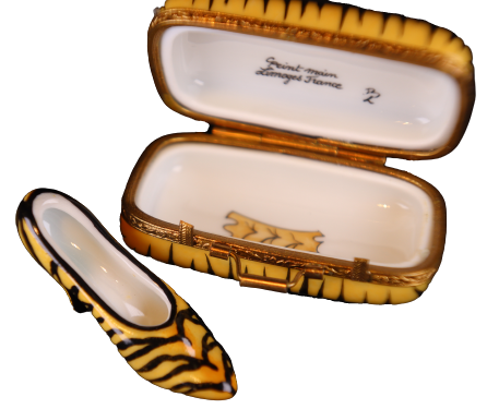 SKU# C031082C - Lady's Shoe Box Tigerskin