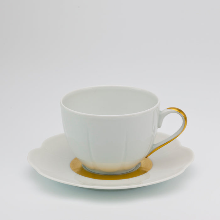 SKU# R300-NYM20466 - Fleur'T Matte Gold Tea Cup - Shape Nymphea - Size: 6.75oz
