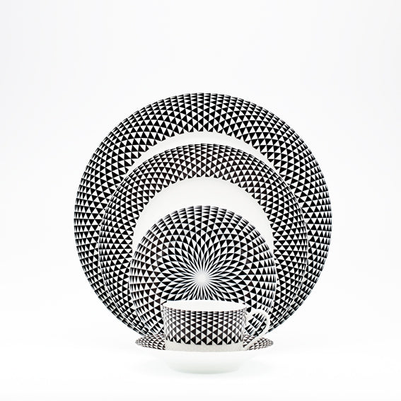 SKU# R300-REC20748 - Diamonds Black Tea Cup - Shape Recamier