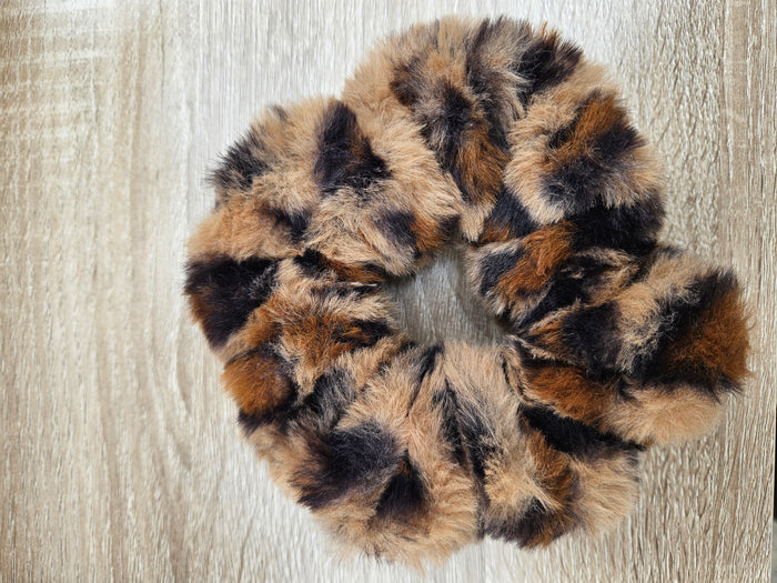 Teddy Fluffy Scrunchie Pink Print
